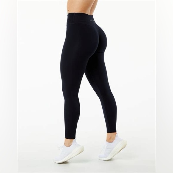 Alphalete Alphalux Wonder Legging 27” - Black - Picture 5 of 6